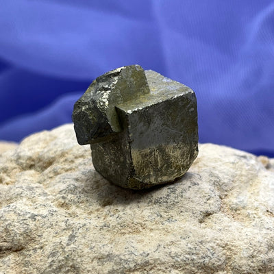 Pyrite Cube Assored Sizes | Carpe Diem With Remi