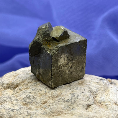 Pyrite Cube Assored Sizes | Carpe Diem With Remi