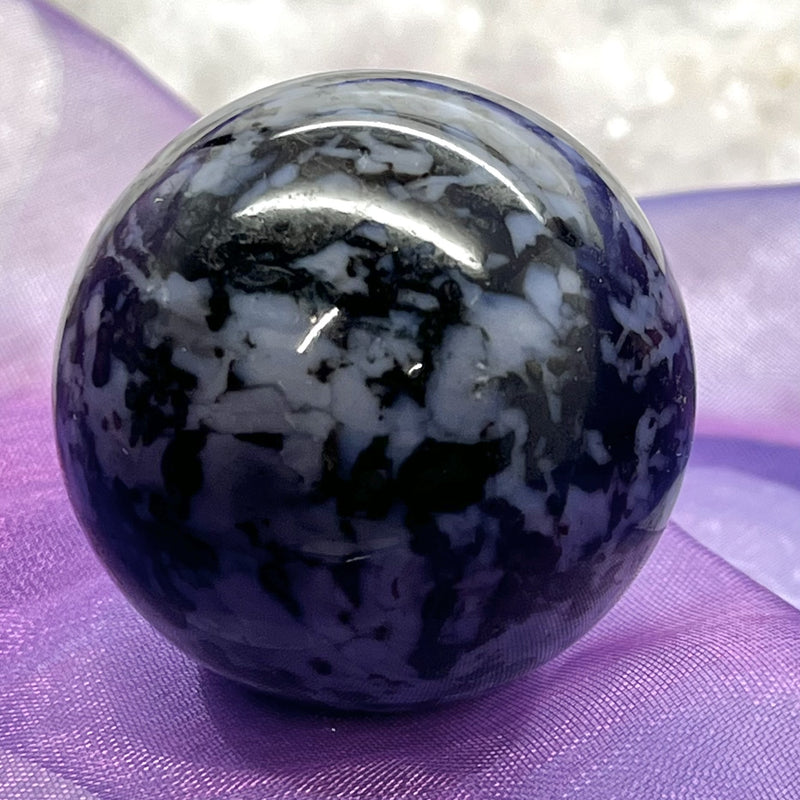 Sphere Gabbro Indigo  3.9 cm