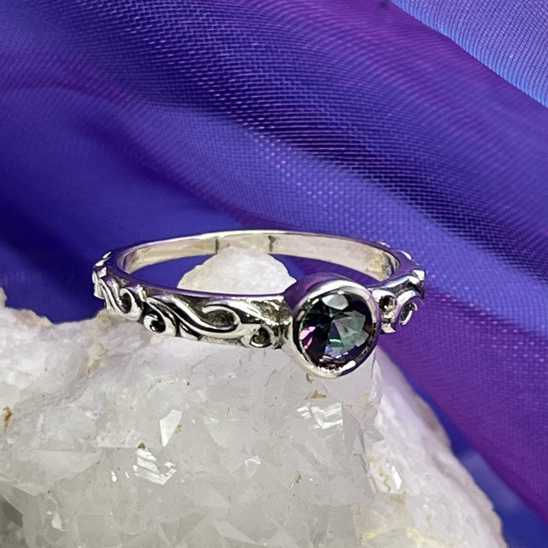 Ring Mystic Topaz Round Faceted Filigree Band