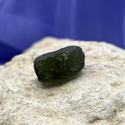 Moldavite Raw Piece 1.46 cm | Carpe Diem With Remi