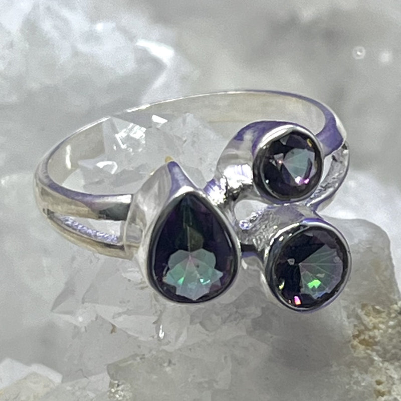 Ring Mystic Topaz Triple Stone Faceted