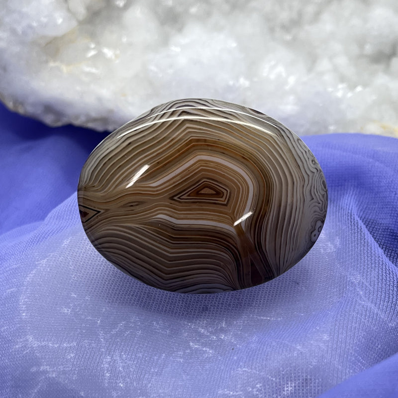 Silk Agate Flat Stone 4.6 cm