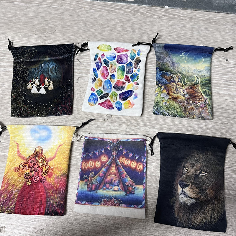 Crystal and Tarot Pouch 17.5 cm