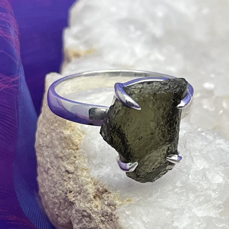 Ring Moldavite Raw Freeform 1.5 cm